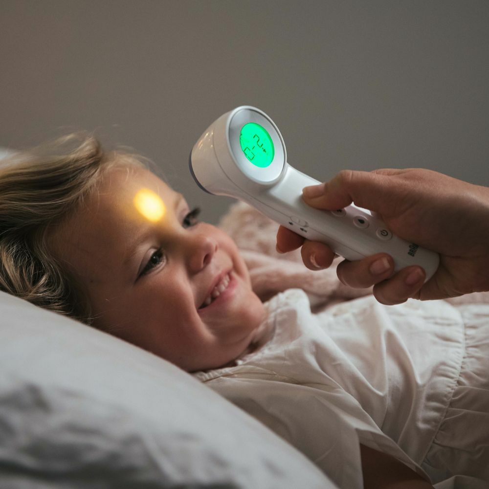 Braun Forehead Thermometer No Touch, incl 2x AA batt | BNT400CA